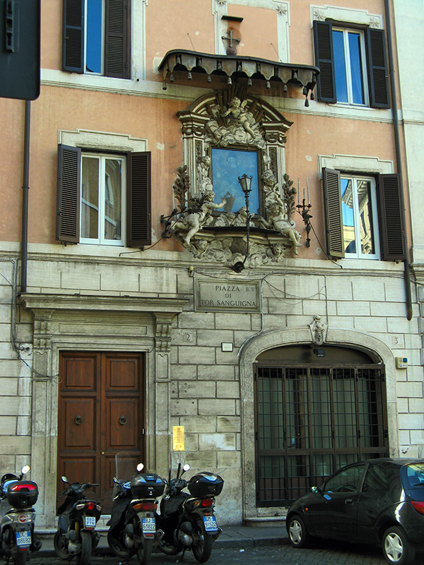 An Ornate Shrine5080