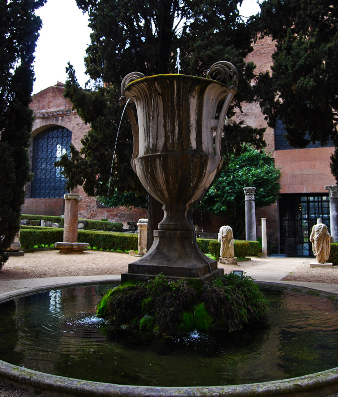 Fountain in the Entry Gardens6641