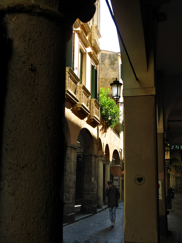 Street in the Old Ghetto6366