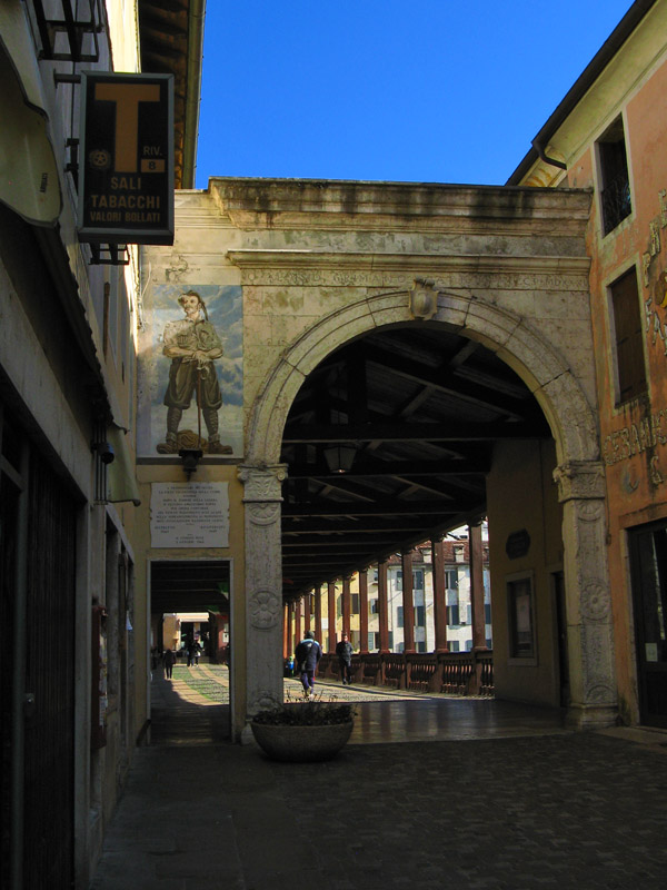 Ponte Vecchio or Ponte degli Alpini6250