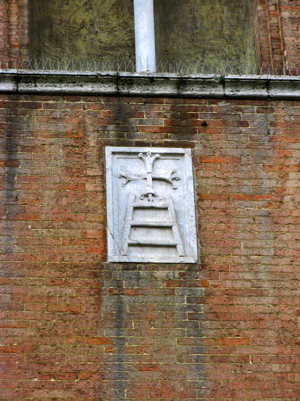 Contrada of the Ladder6985