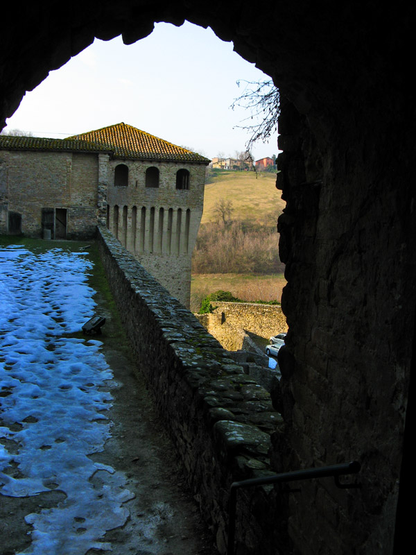 A Snowy Terrace, Torrechiara Castle6451
