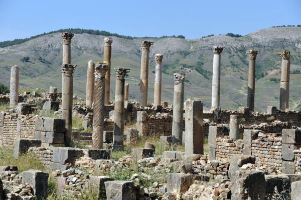 The earliest ruins at Djmila date from the 1st C. AD during the reign of the Emperor Nerva