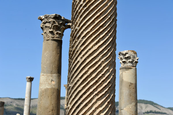 An interesting spiral column, Djmila