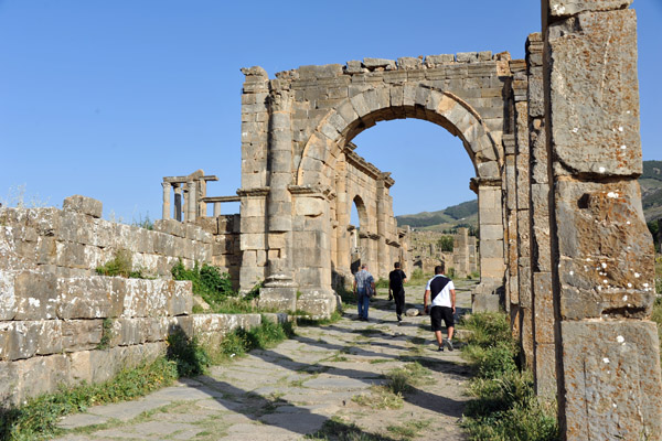 Arch along the Cardo Maximus, Djmila