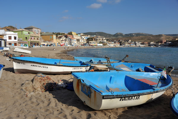 Small fishing boats, Bouzedjar 