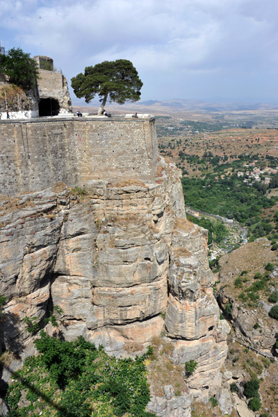 Scenic viewpoint from the Sidi M'Cid Bridge