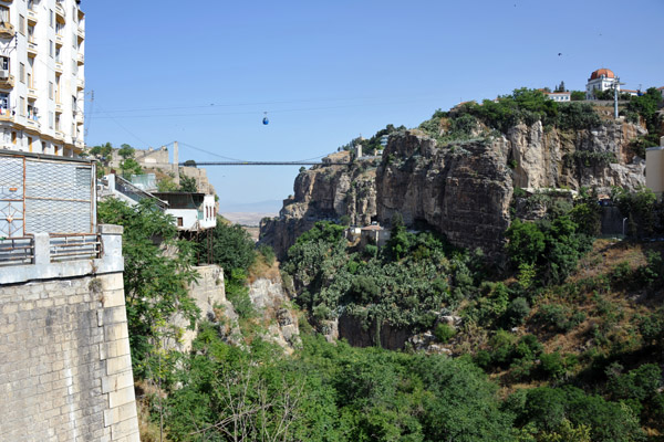 The Constantine Aerial Tramway connects the north side of the Old City with the hospital and Emir Abdelkader City 