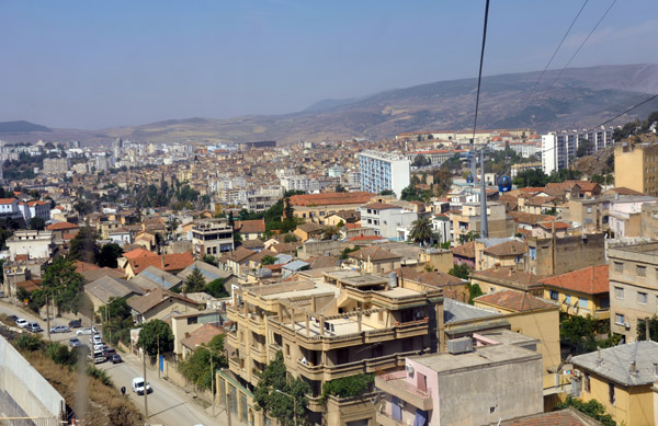 The Constantine Aerial Tram can transport up to 2000 people an hour