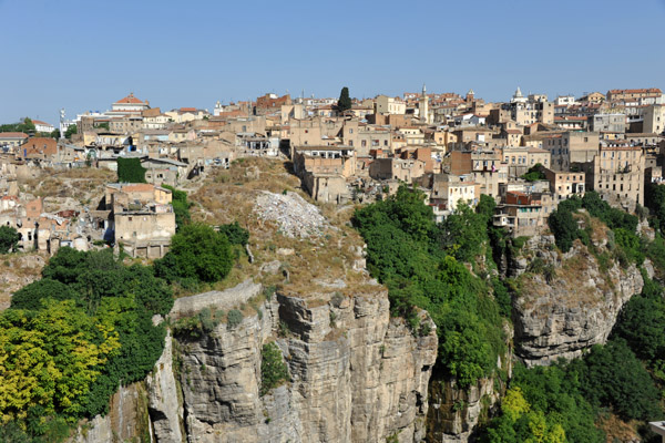 Cliffs on the edge of the Old City of Constantine