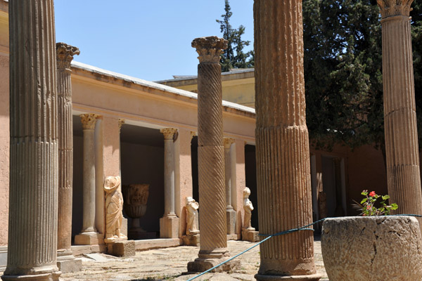 The Timgad Museum...closed...still