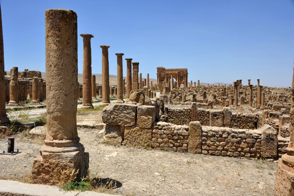 Near the intersection of the Cardo Maximus and the Decumanus Maximus, the heart of any Roman city