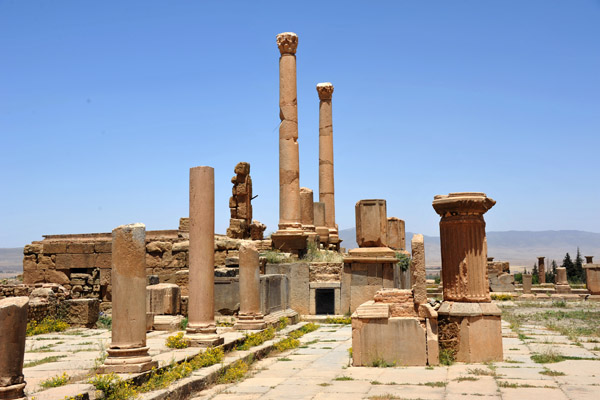 The Forum would have been surrounded by important buildings