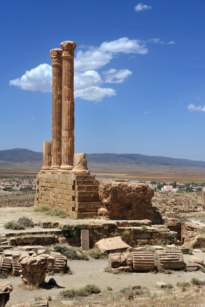 The Capitol, Timgad