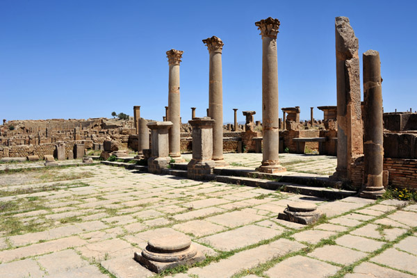 UNESCO calls Timgad a consummate example of a Roman military colony