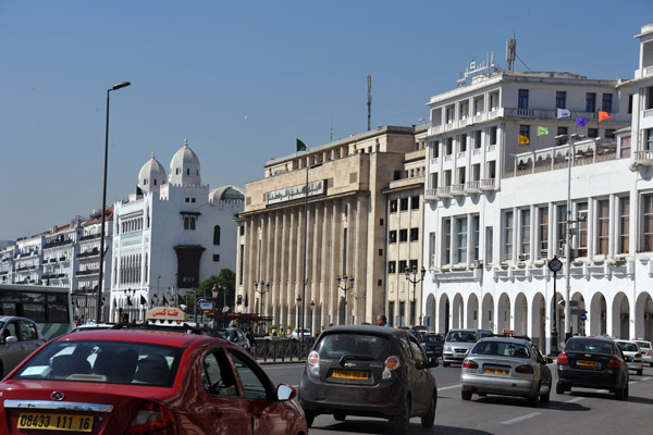 Boulevard Zirout Youcef, a stretch of impressive French colonial architecture facing the sea, Ville Blanche