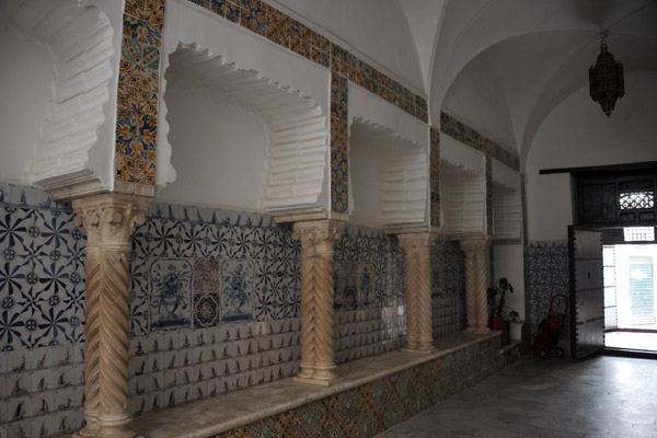 Tiled entryway to the Palais Dar Mustapha Pacha, now National Museum of Calligraphy