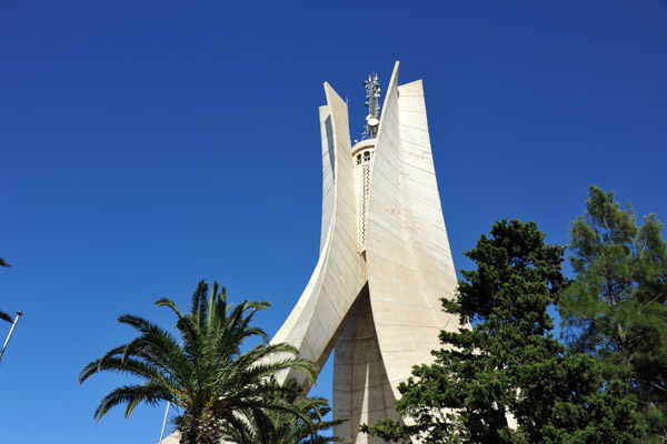 Martyr's Memorial under a bright blue sky, Algiers