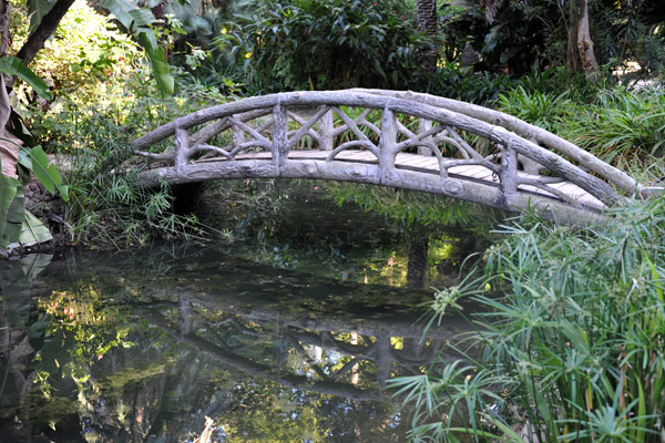 Bridge in the Jardin a l'Anglaise