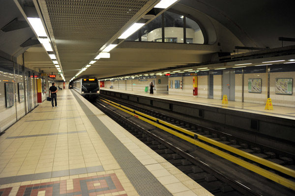 The Algiers Metro 