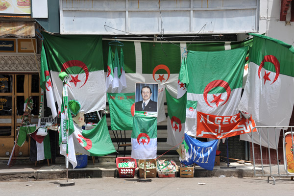 Display of Algerian nationalism, Place Emir Abdelkader, Tlemcen
