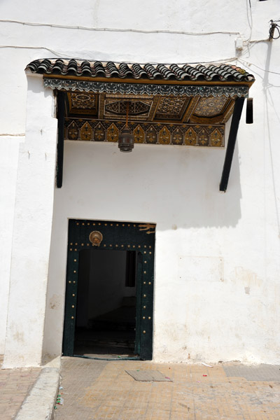 Entrance to the historic complex of Sidi Boumediene