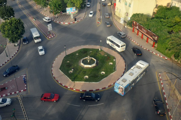 Rond-point by the Intermediate Station