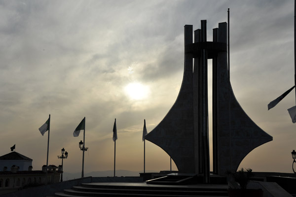 Makam Echahid - Monument des Martyrs, Plateau Lalla Setti