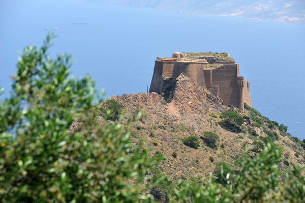 The Algerian government restored Fort Santa Cruz and it is now open to tourists