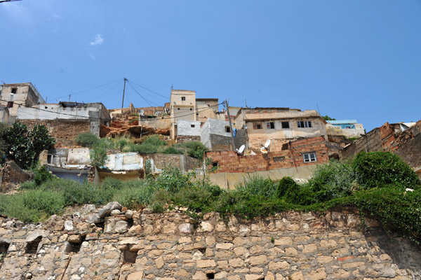 Residential areas on the lower slopes of Jebel Murdjajdo
