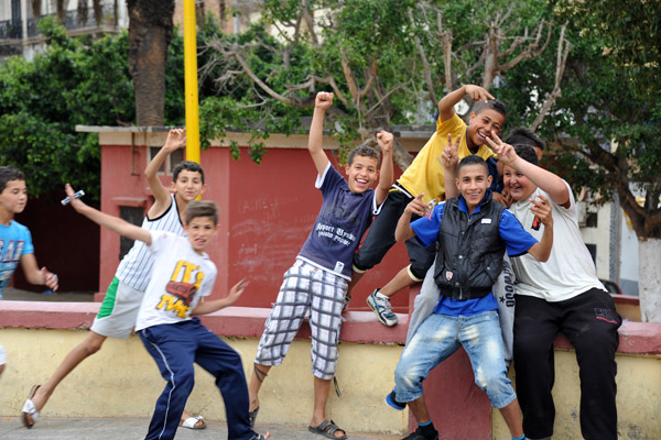 Kids in Oran, Place de la Kahina