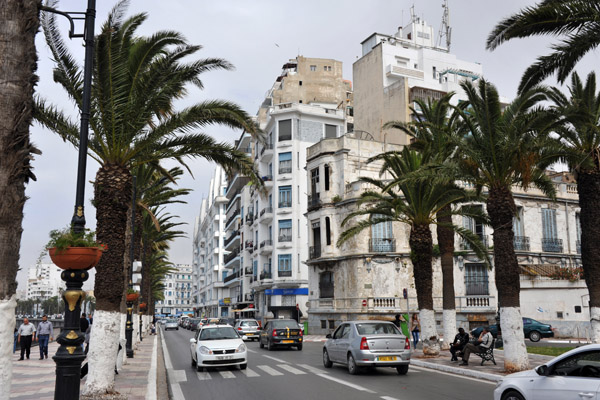 Boulevard de l'Arme along the cliffside walkway, Oran