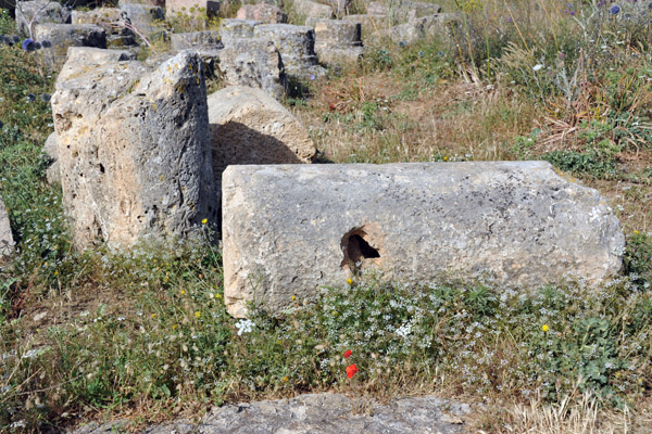 Fallen columns, Tomb of Masinissa