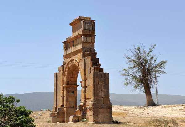 Remains of a triumphal arch at Markuna, ancient Verecunda