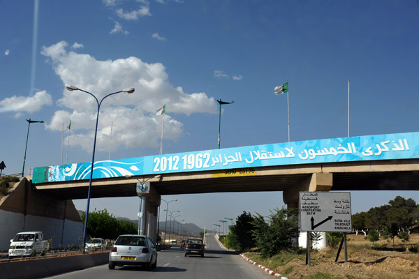 The N3 leavign Batna to the north beneath promotion 1962-2012, 50 years of Algerian Independence