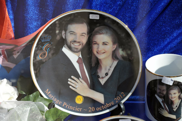 Luxembourg Royal Wedding commemorative plate - 20 October 2012