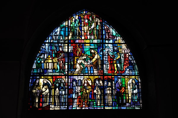 Stained glass - glise St. Michel, Luxembourg