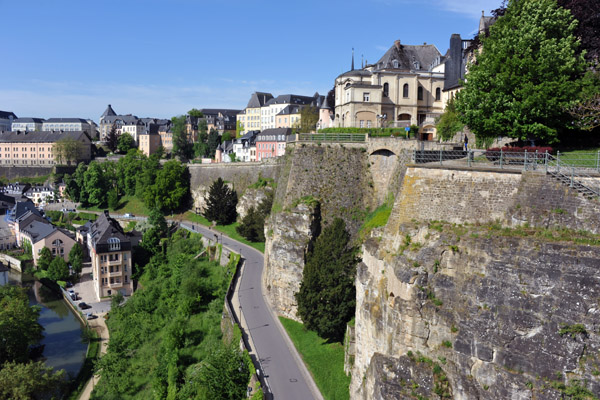 Rue Sosthne Weis beneath the ramparts of the Ville Haute, Luxembourg