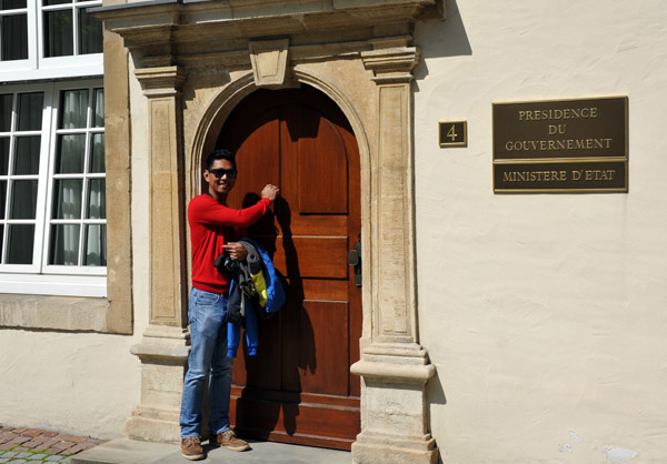 Knocking on the President's door, Luxembourg