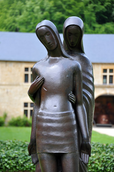 Sculpture Piet, Camille Colruyt, Abbaye d'Orval