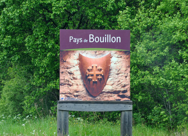 Entering Pays de Bouillon, Wallonie-Luxembourg Belge