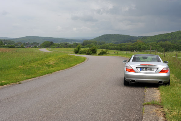 Pulling over for a photo hear Ave-et-Auffe, Rue du Manège,