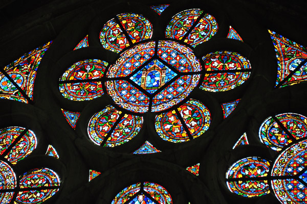 Le vitrail de Gustave Ladon - Notre Dame de Dinant
