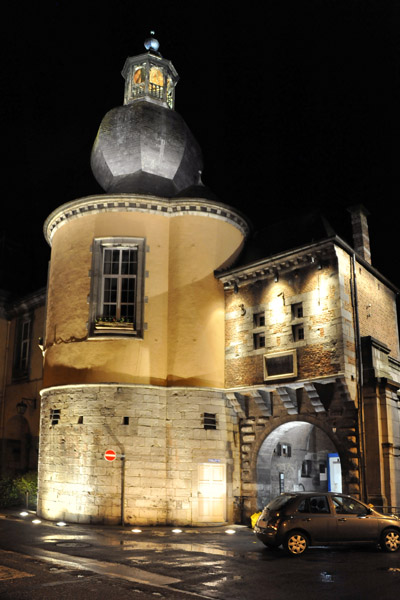 Old city gate, Rue Saint-Martin, Dinant