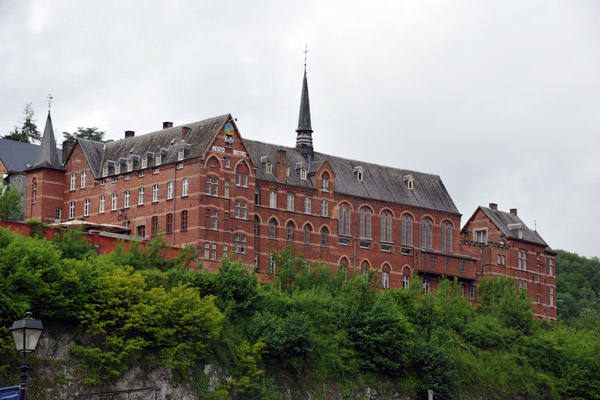On the opposite side of the river, an old monastery has been converted into Maison Leffe 