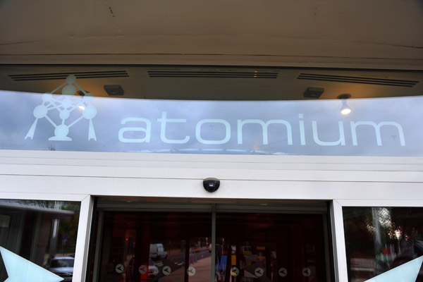 Entrance at the base of the Atomium