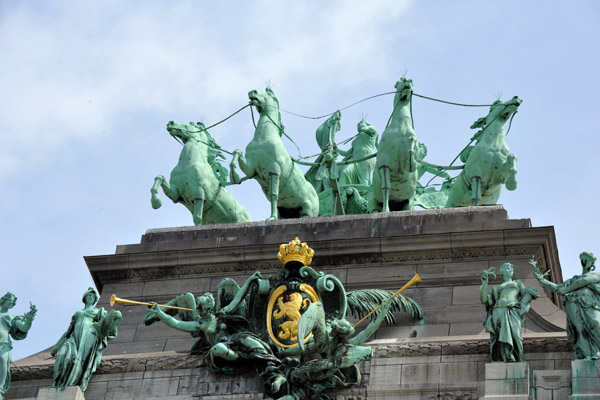 The Quadriga - Brabant Raising the National Flag