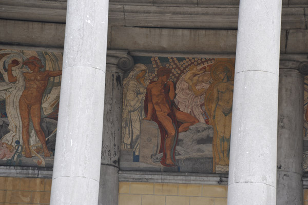 Mosaic frieze, Cinquantenaire Arcade 