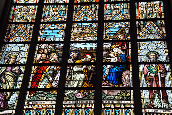 Stained glass - Adoration of the Magi, Sint-Salvatorskathedraal 