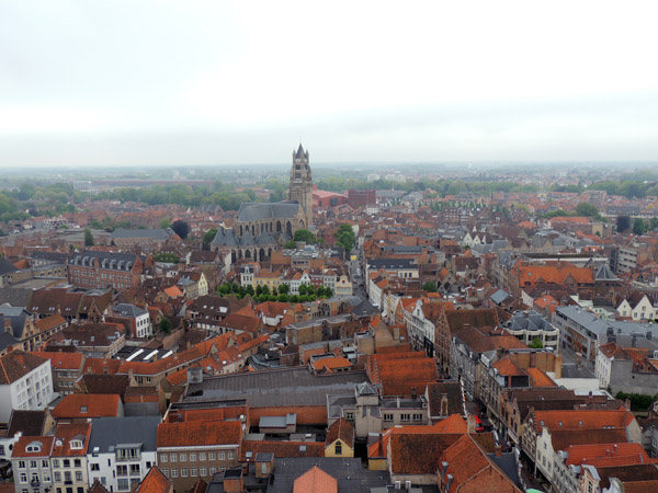View to the southwest to Sint-Salvatorskathedraal from the Belfort